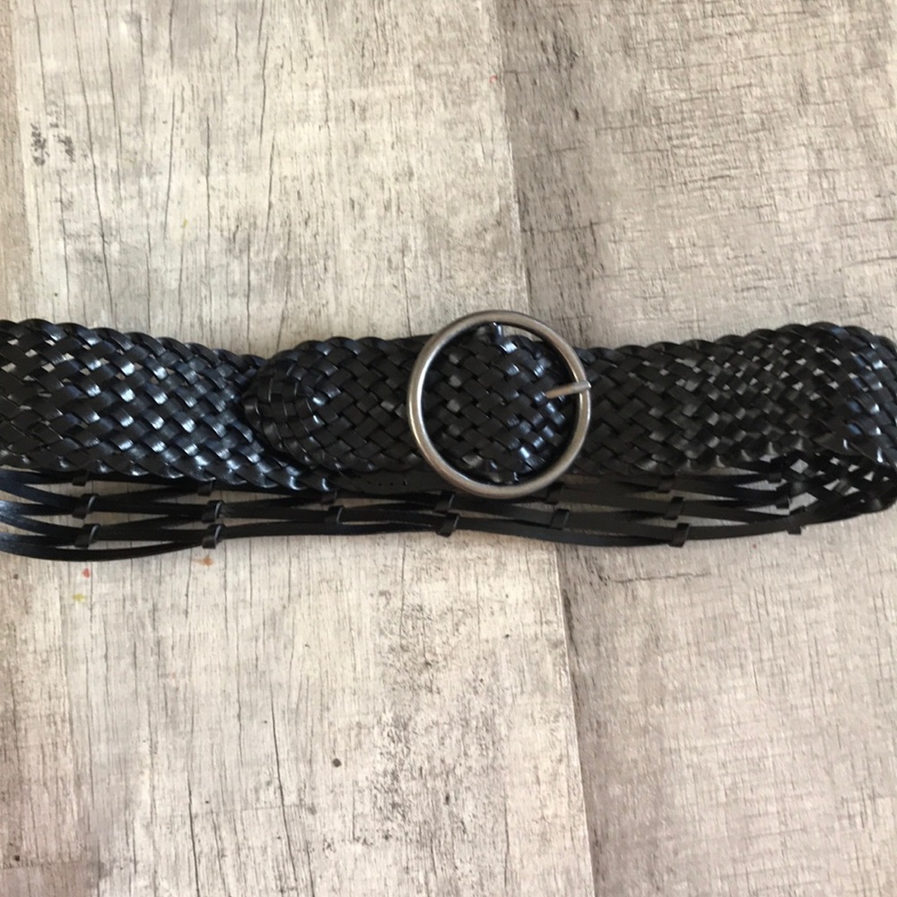 Open weave waist belt